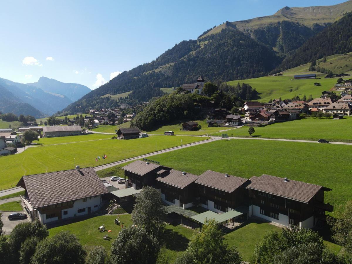 Hotel Roc Et Neige Chateau-d'Oex Exteriér fotografie